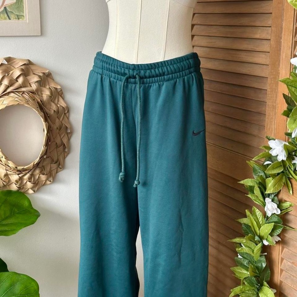 dark teal nike sweatpants